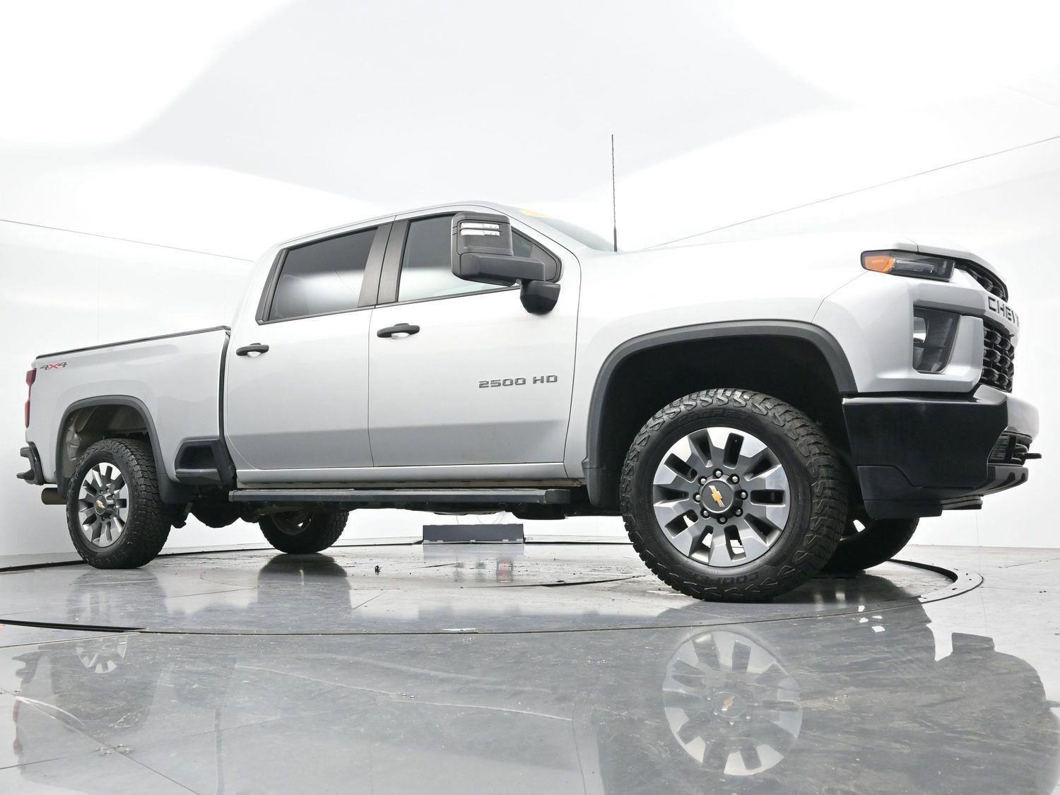 Used 2022 Chevrolet Silverado 2500 Custom w/ Custom Value Package image 44