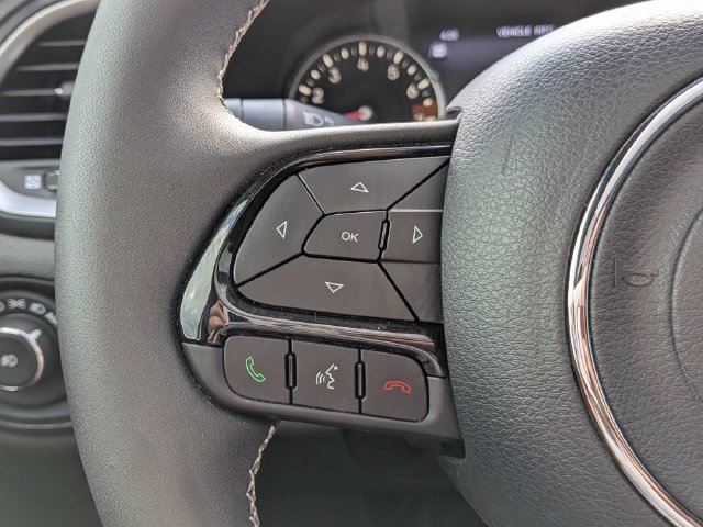 Used 2021 Jeep Renegade Latitude w/ Sun & Sound Group FWD image 25