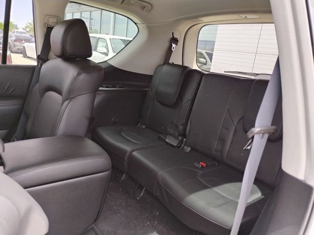 Used 2023 Nissan Armada SL w/ Captain's Chairs Package AWD/4WD image 14