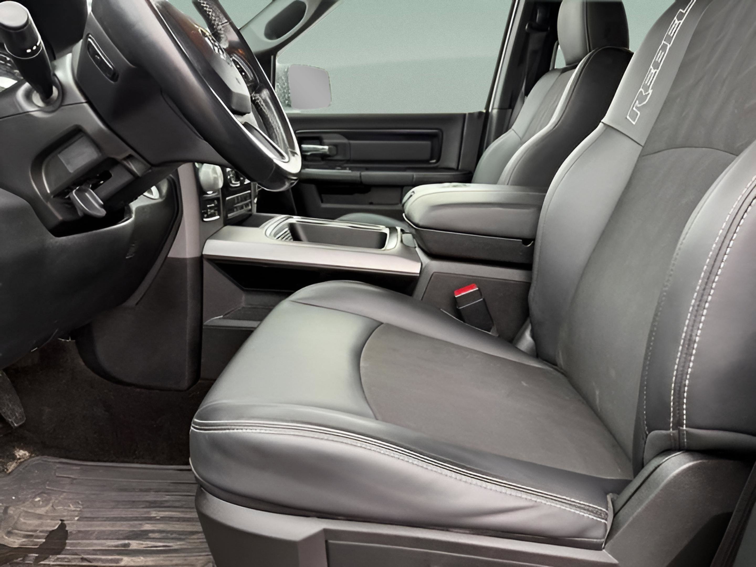 Used 2017 RAM 1500 Rebel w/ Luxury Group image 18