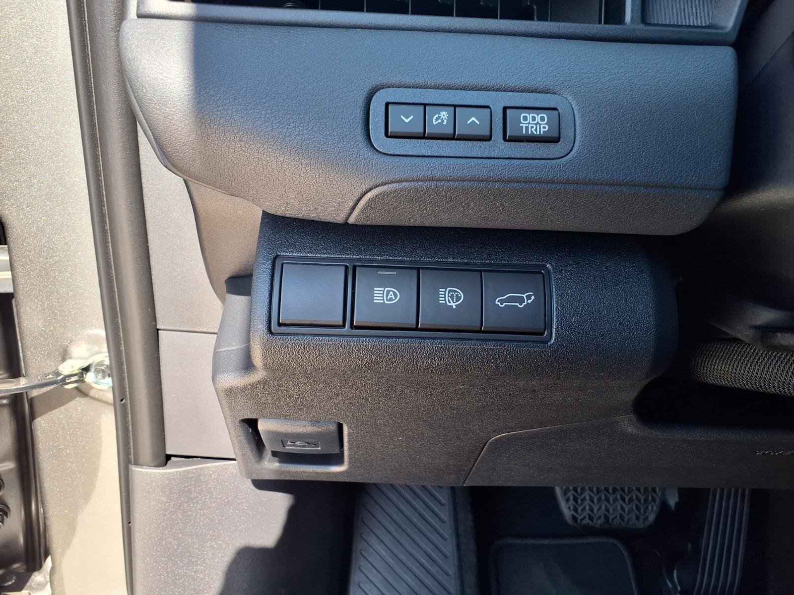 Used 2026 Toyota bZ FWD image 22