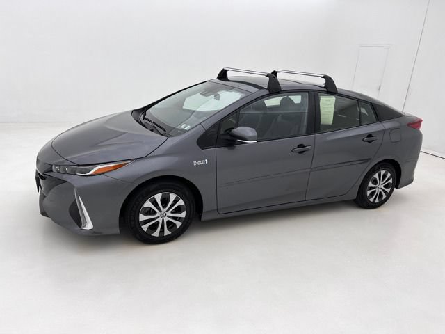 Used 2022 Toyota Prius Prime XLE FWD image 5