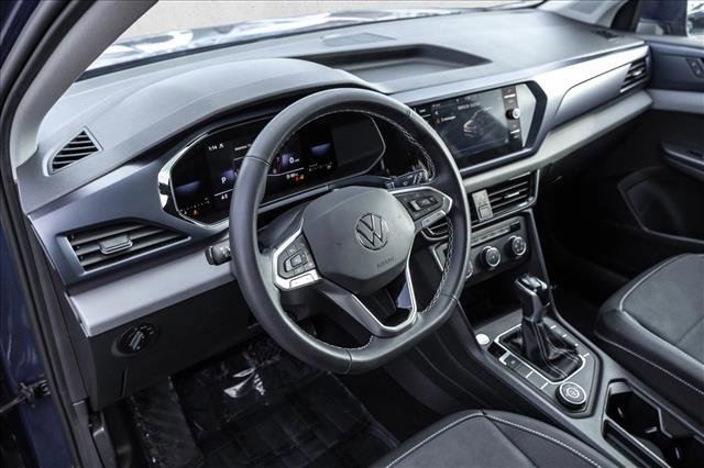 Used 2022 Volkswagen Taos SE image 10