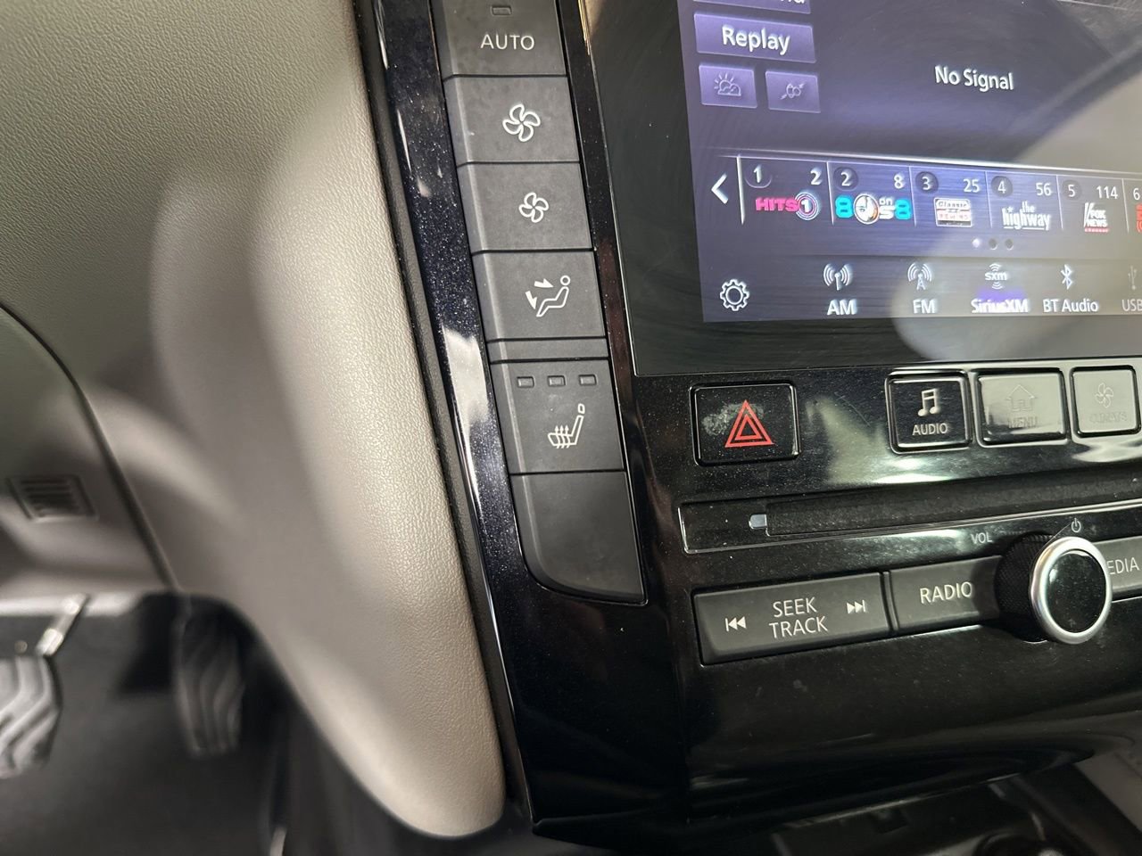 Used 2023 INFINITI QX50 Luxe image 21