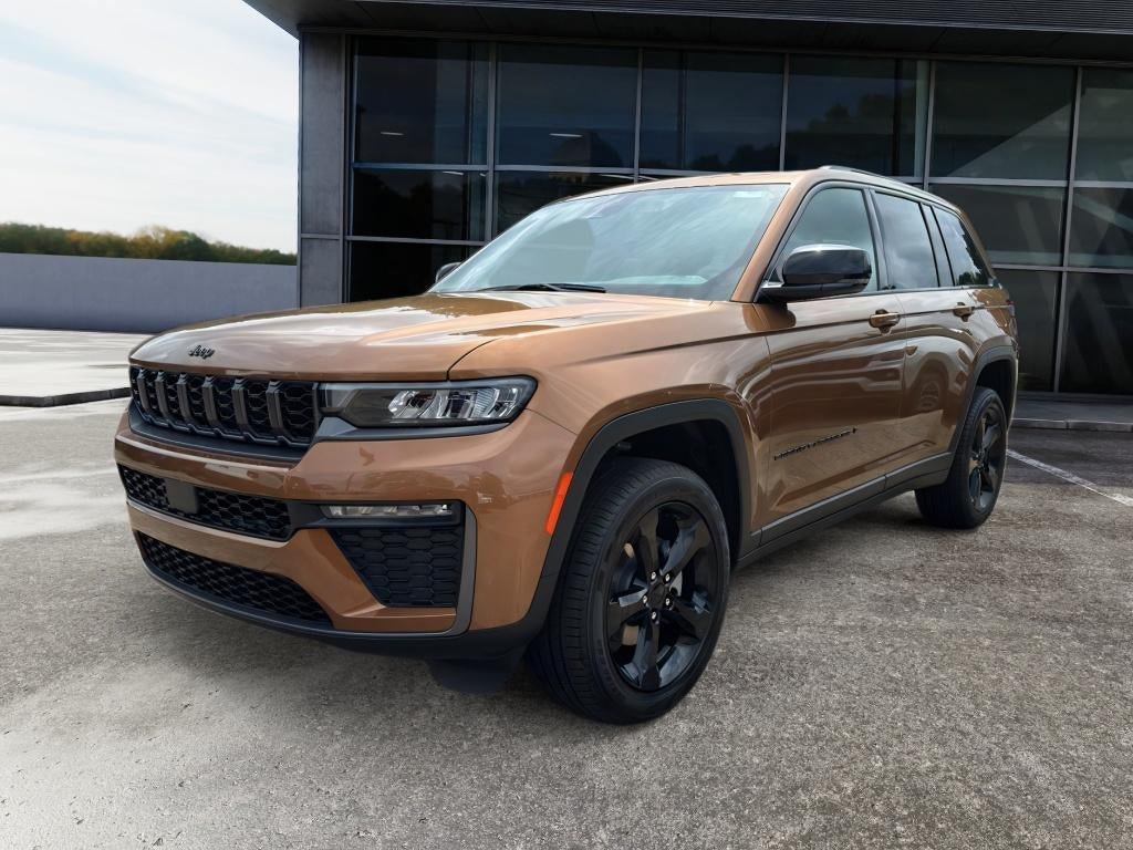 New 2026 Jeep Grand Cherokee Limited w/ Limited Altitude Package RWD image 3