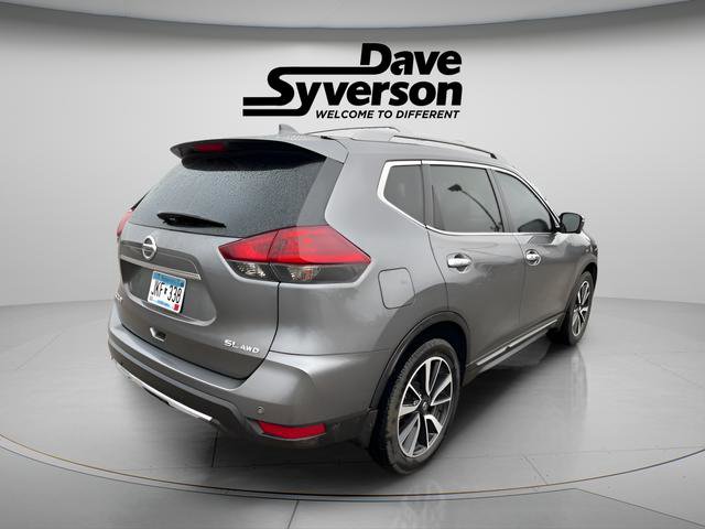 Used 2019 Nissan Rogue SL w/ Premium Package image 4