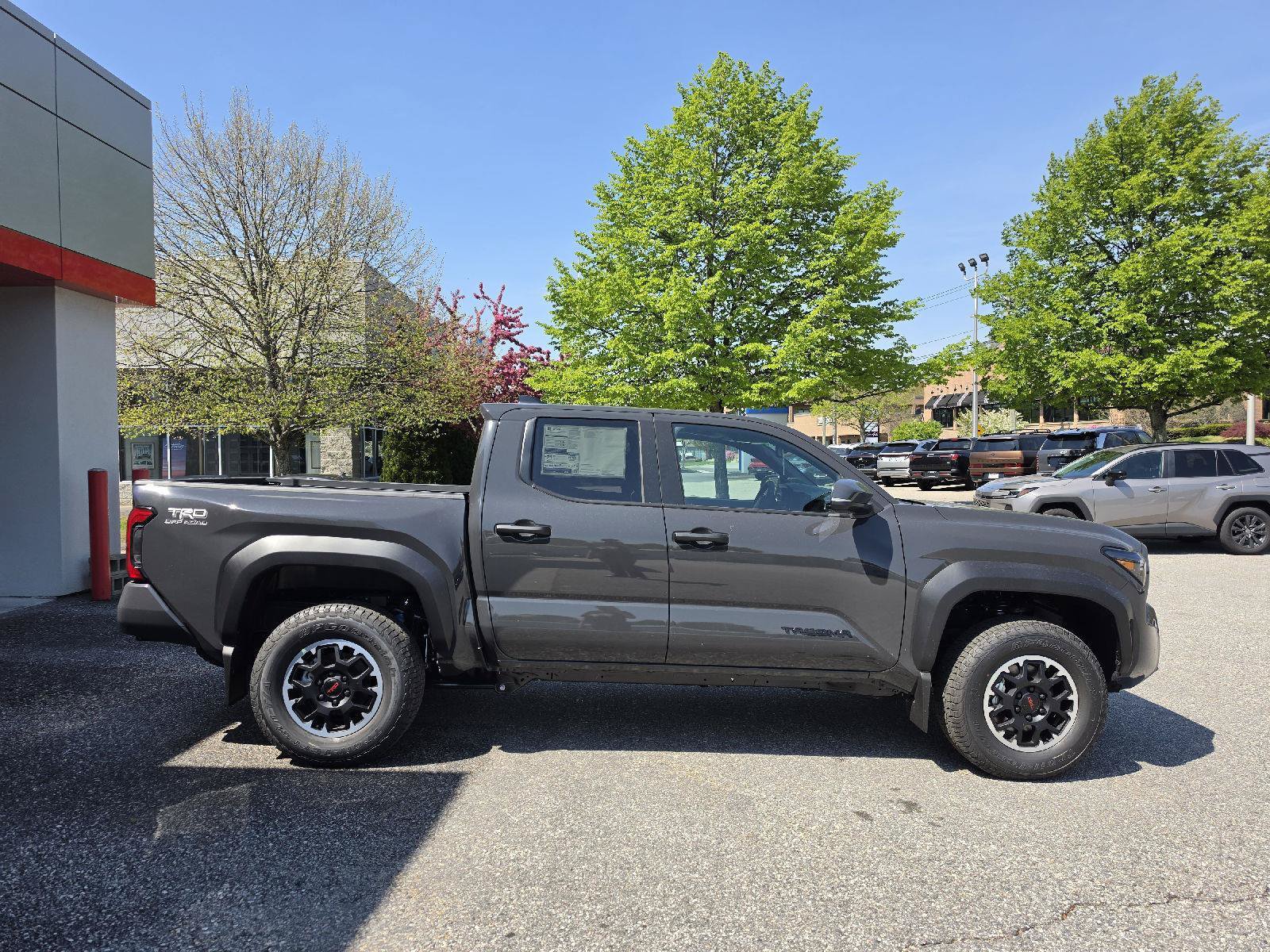 New 2026 Toyota Tacoma TRD Off-Road AWD/4WD image 2