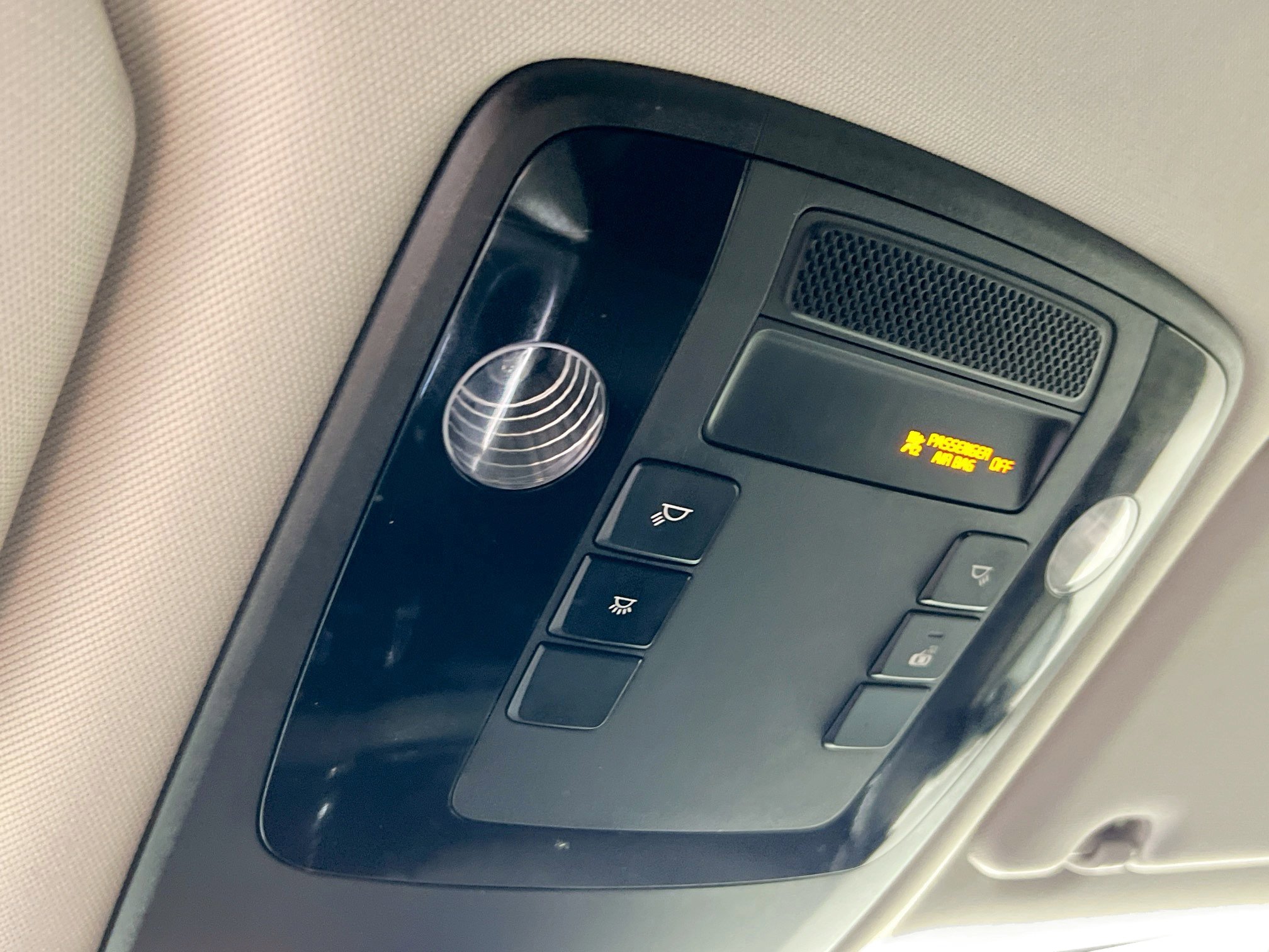 Used 2023 Kia Carnival LX image 22