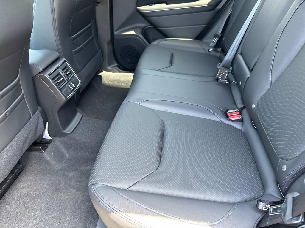 New 2025 Subaru Forester Limited w/ Popular Package image 14