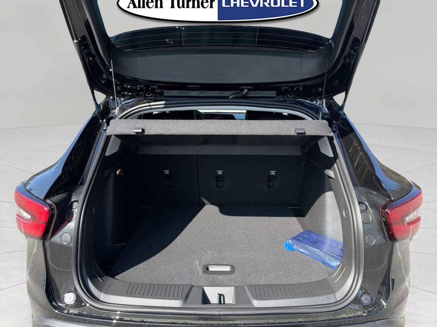 New 2026 Chevrolet Trax LT w/ Driver Confidence Package FWD image 7