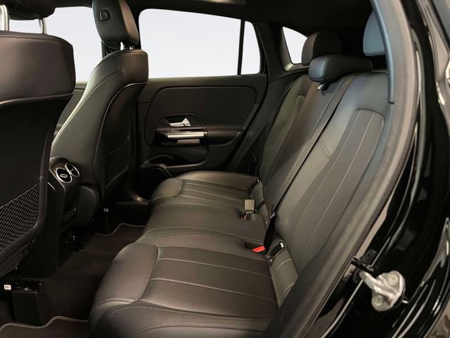 Certified 2022 Mercedes-Benz GLA 250 4MATIC image 12