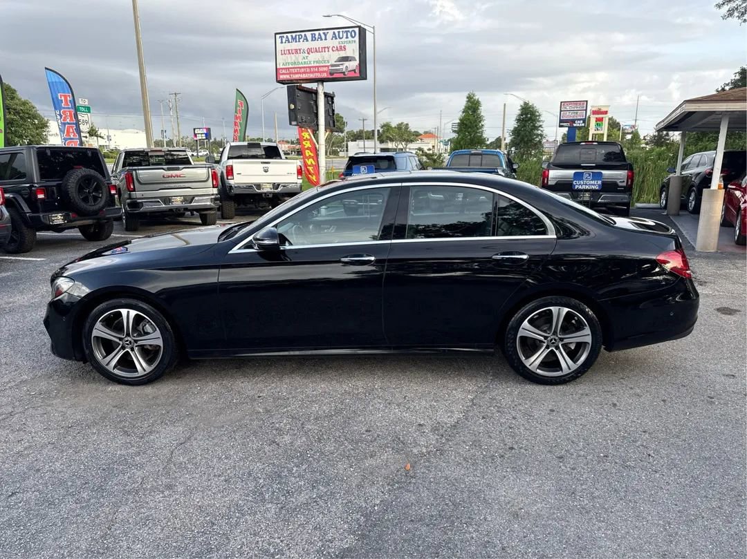 Used 2018 Mercedes-Benz E 300 4MATIC w/ Premium 1 Package image 8