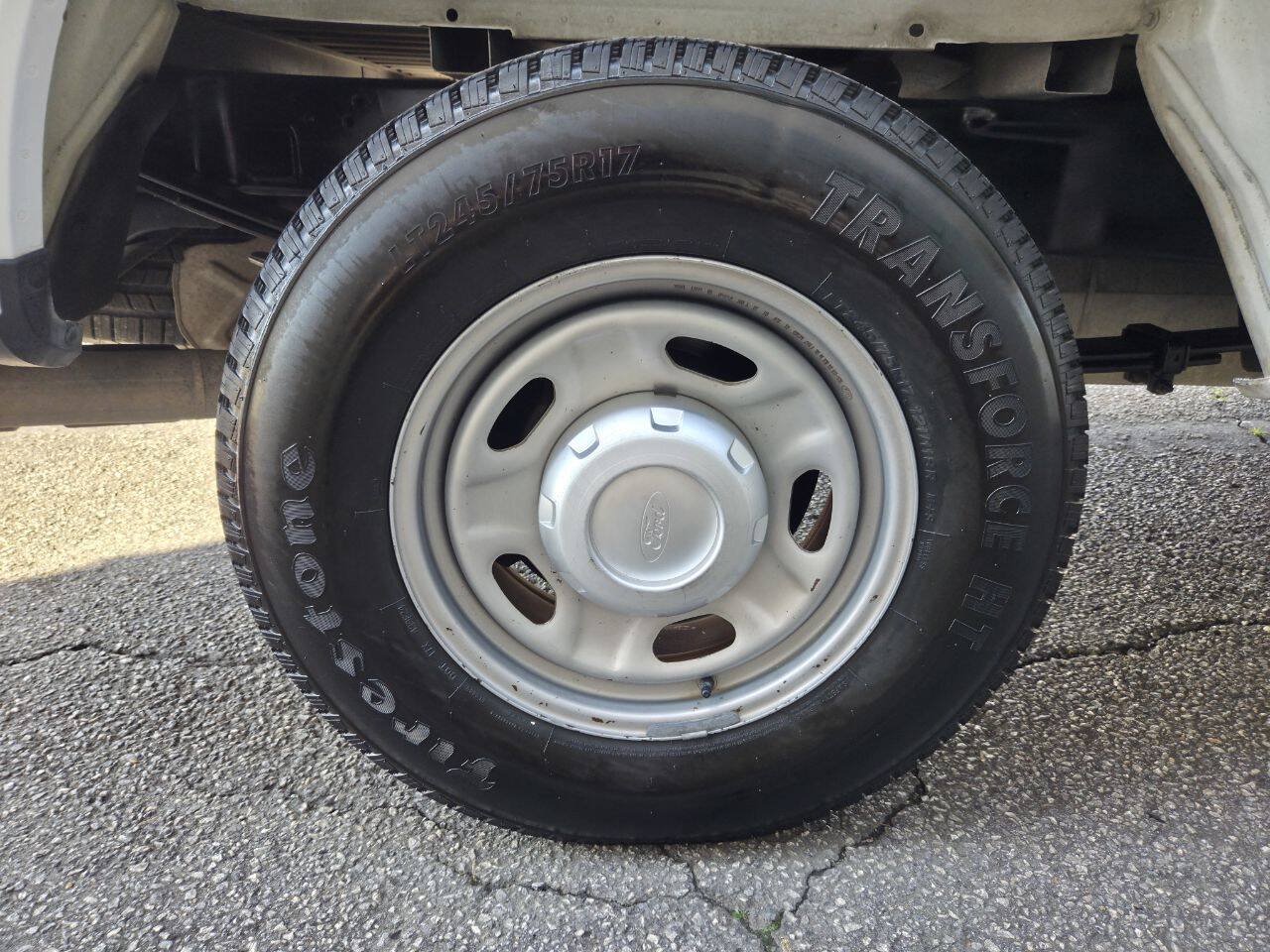 Used 2017 Ford F250 XL RWD image 5