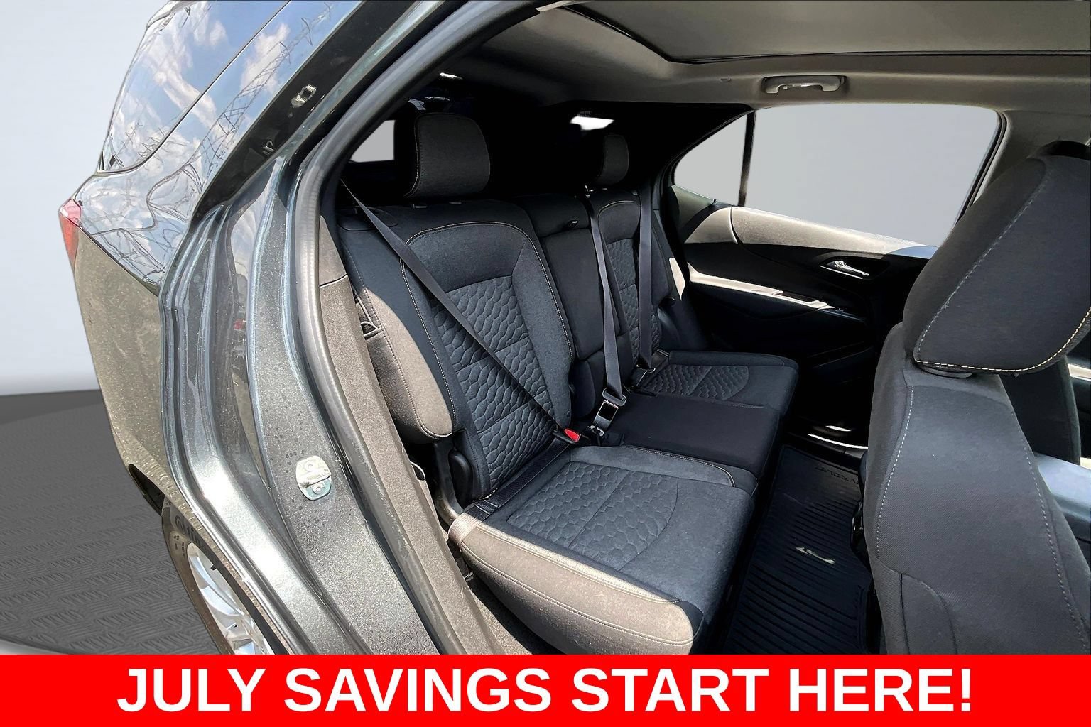 Used 2018 Chevrolet Equinox LT w/ Sun & Infotainment Package AWD/4WD image 29