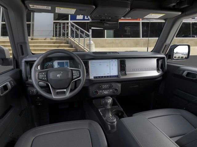 New 2025 Ford Bronco Outer Banks image 9