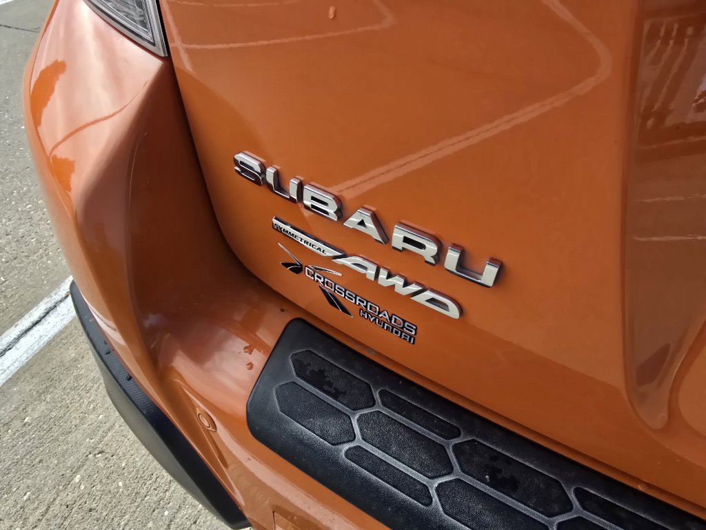 Used 2019 Subaru Crosstrek 2.0i Limited w/ Moonroof Package AWD/4WD image 11