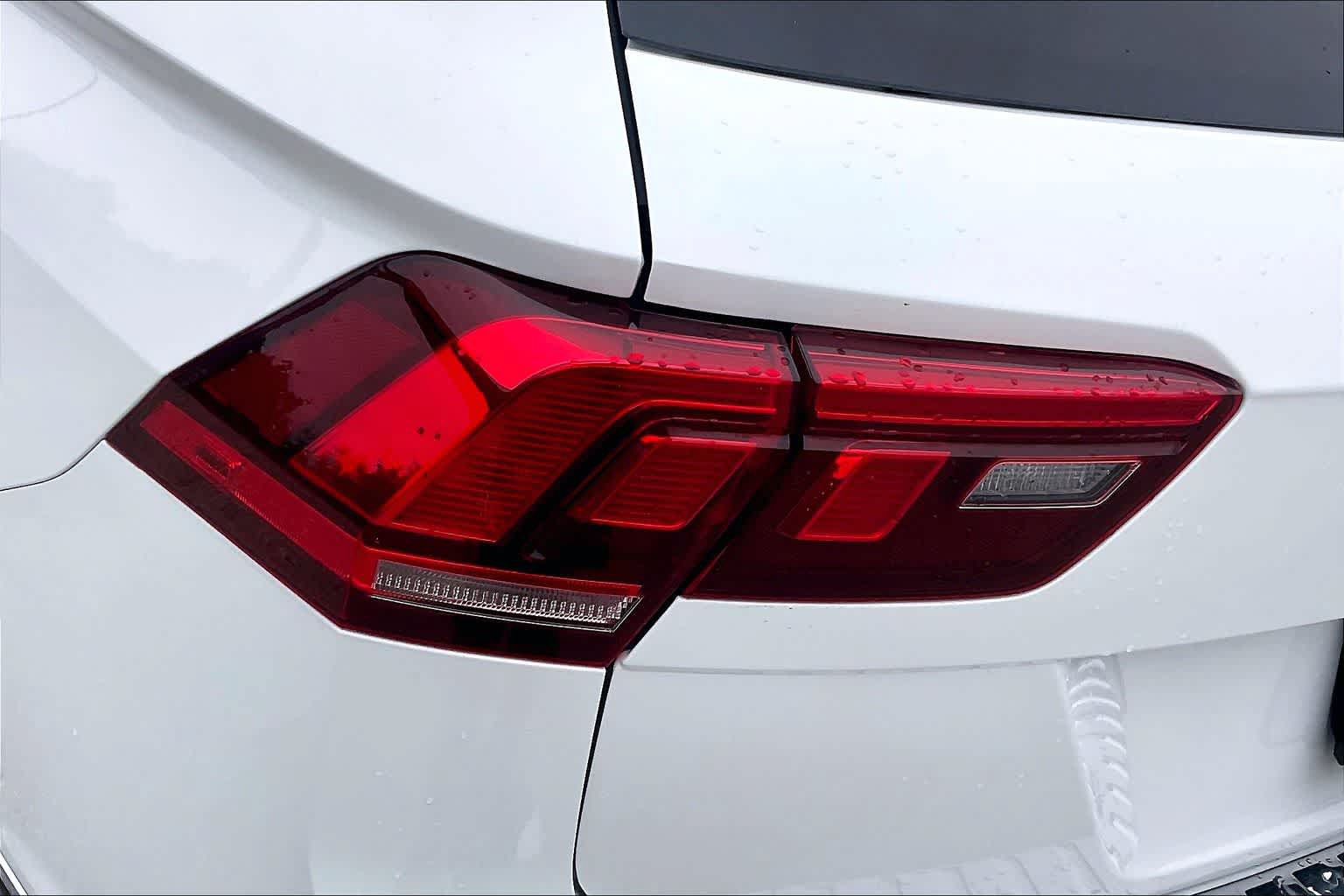 Used 2024 Volkswagen Tiguan Wolfsburg Edition FWD image 27