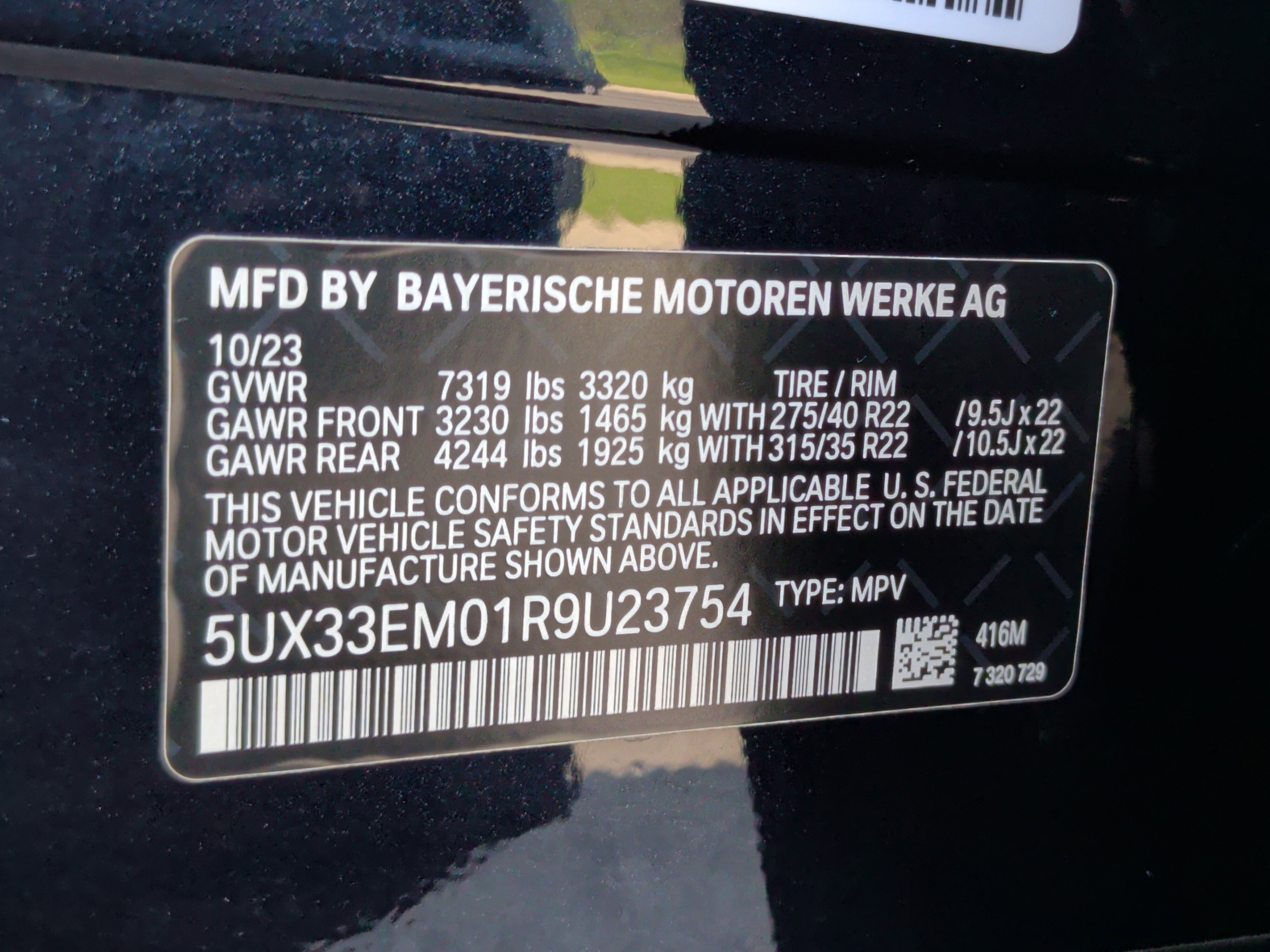 Used 2024 BMW X7 M60i w/ Executive Package image 53