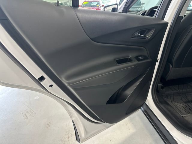 Used 2023 Chevrolet Equinox Premier image 34