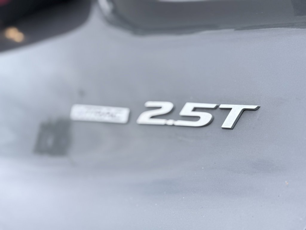 Used 2023 Hyundai Santa Fe Calligraphy image 10