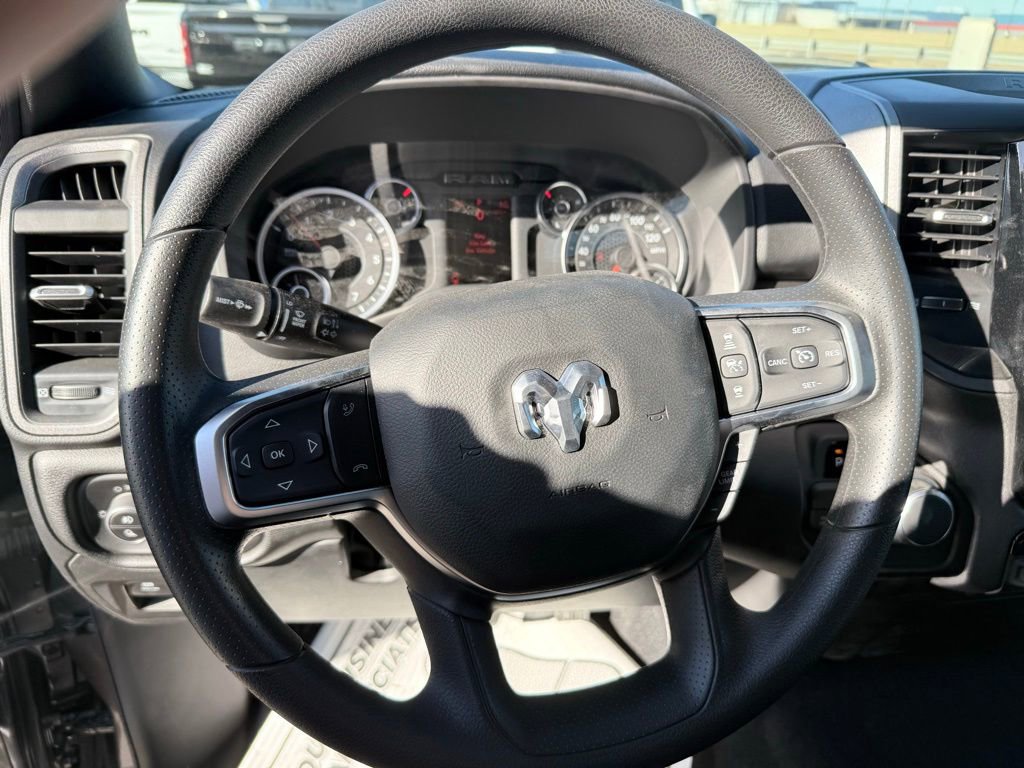 New 2026 RAM 1500 Express AWD/4WD image 12