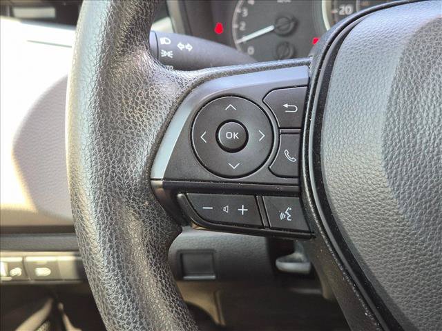 Certified 2022 Toyota Corolla LE FWD image 4