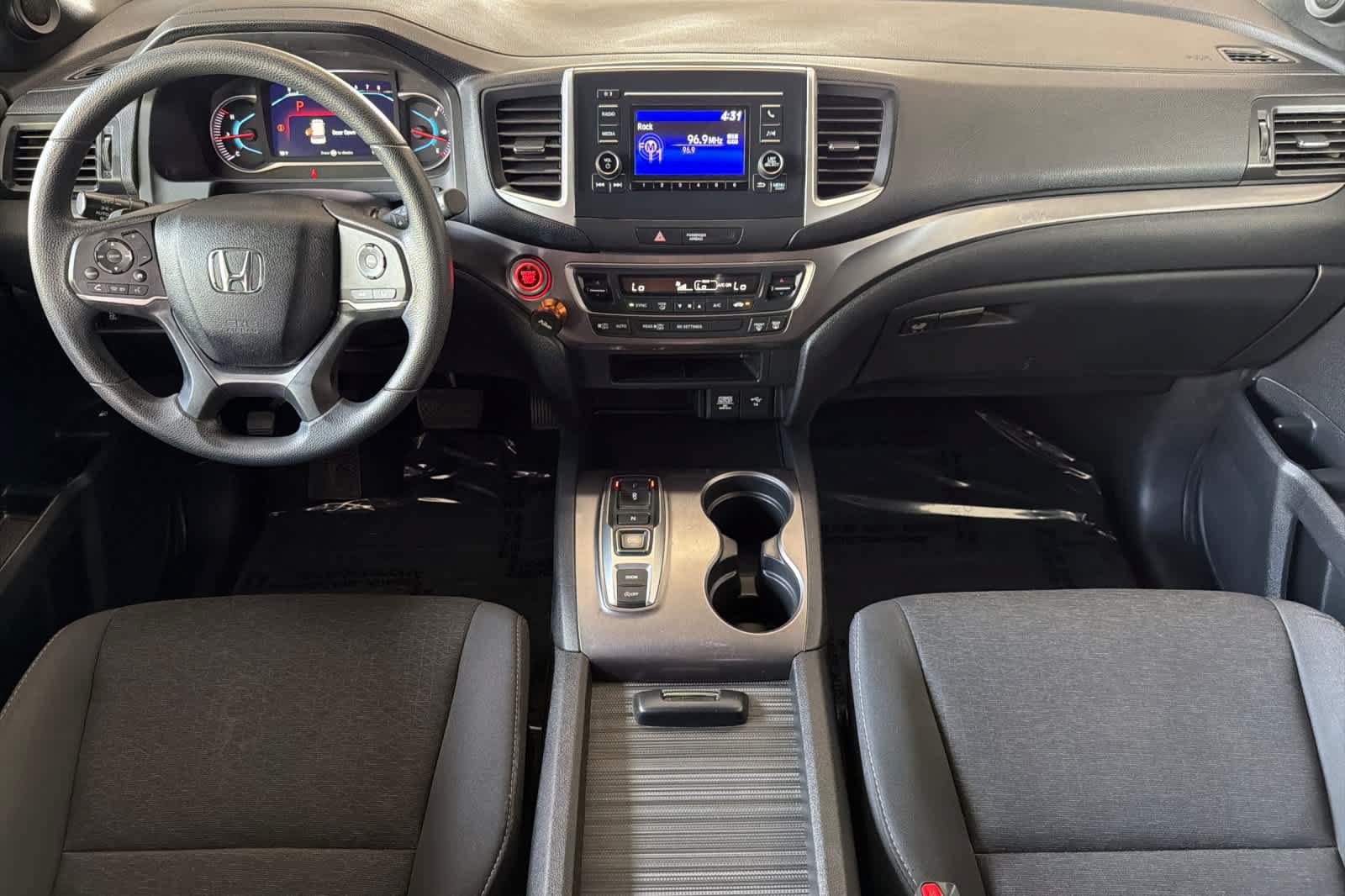 Used 2019 Honda Passport Sport image 3
