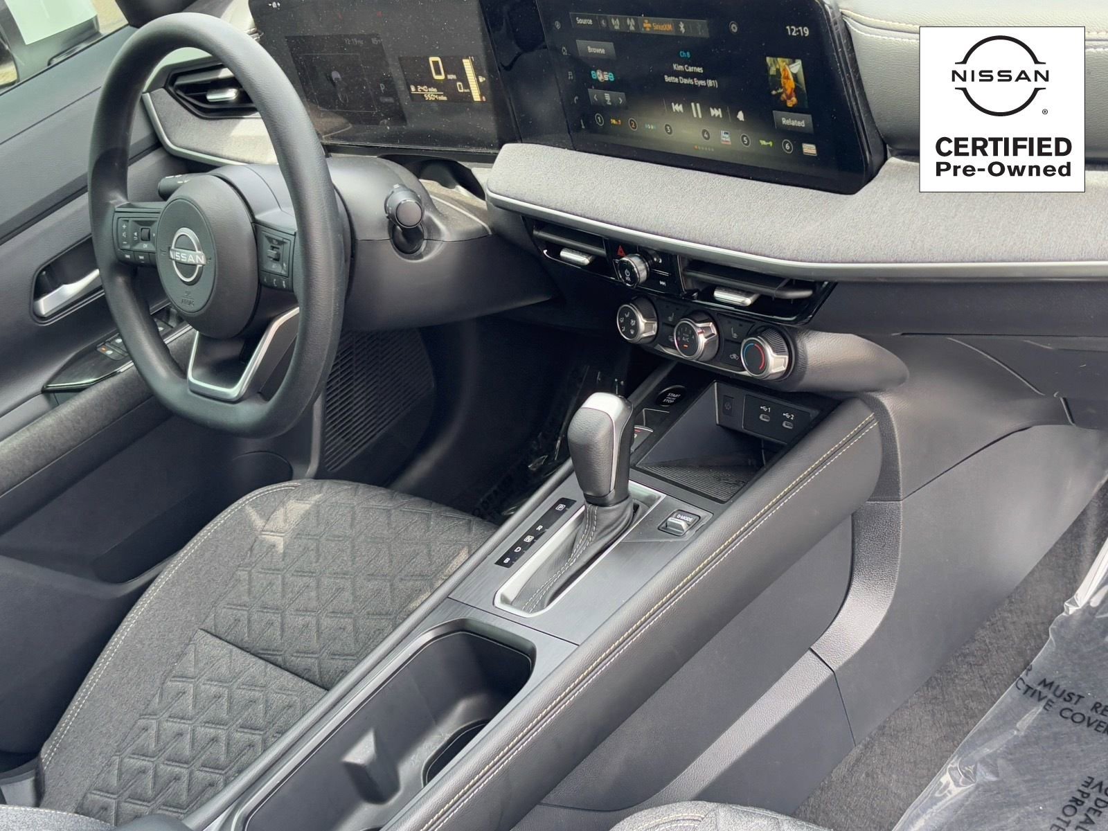 Certified 2025 Nissan Kicks SV w/ SV Premium Package AWD/4WD image 9