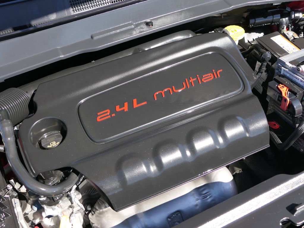 Used 2022 Jeep Compass Limited image 28