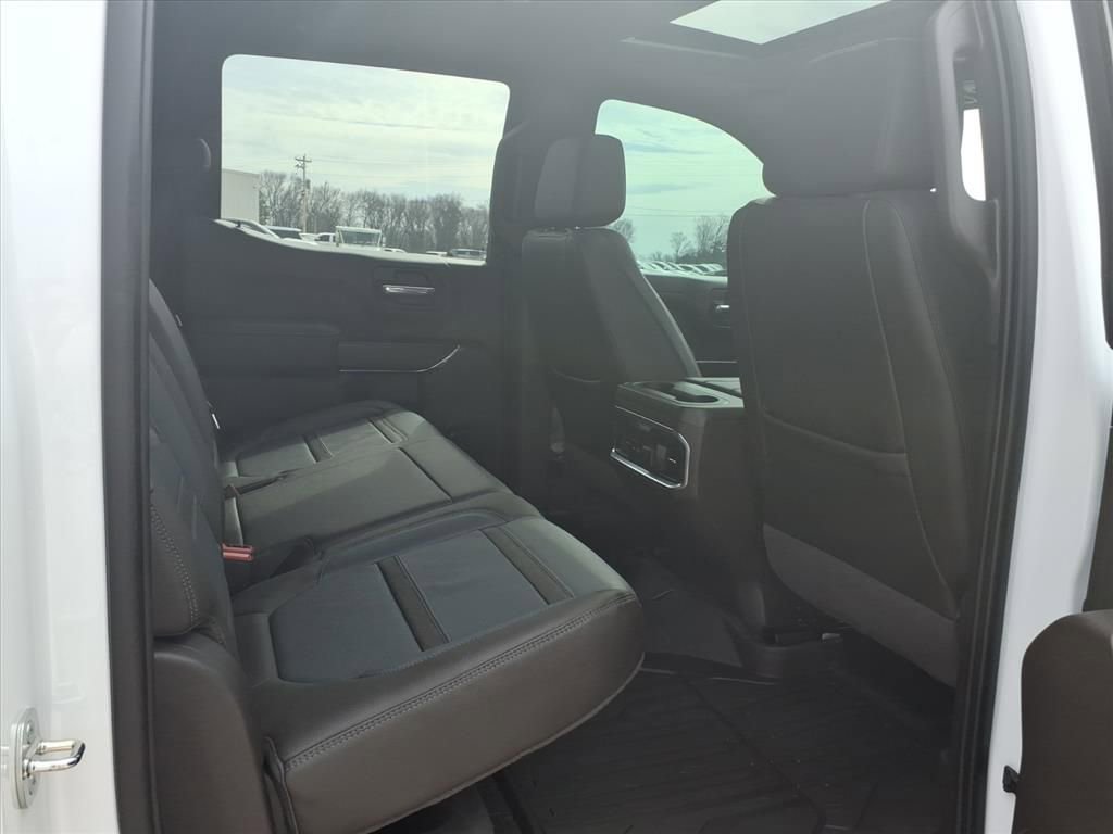 Used 2022 GMC Sierra 1500 Denali w/ Denali Premium Package image 14