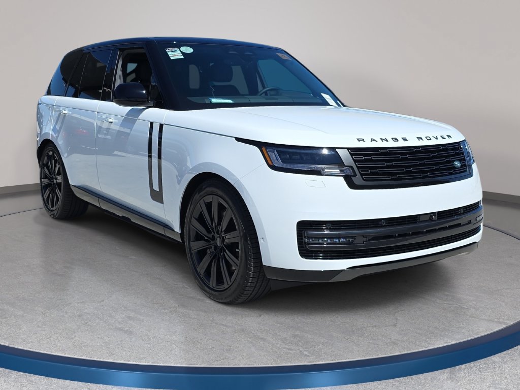 New 2026 Land Rover Range Rover SE AWD/4WD image 3
