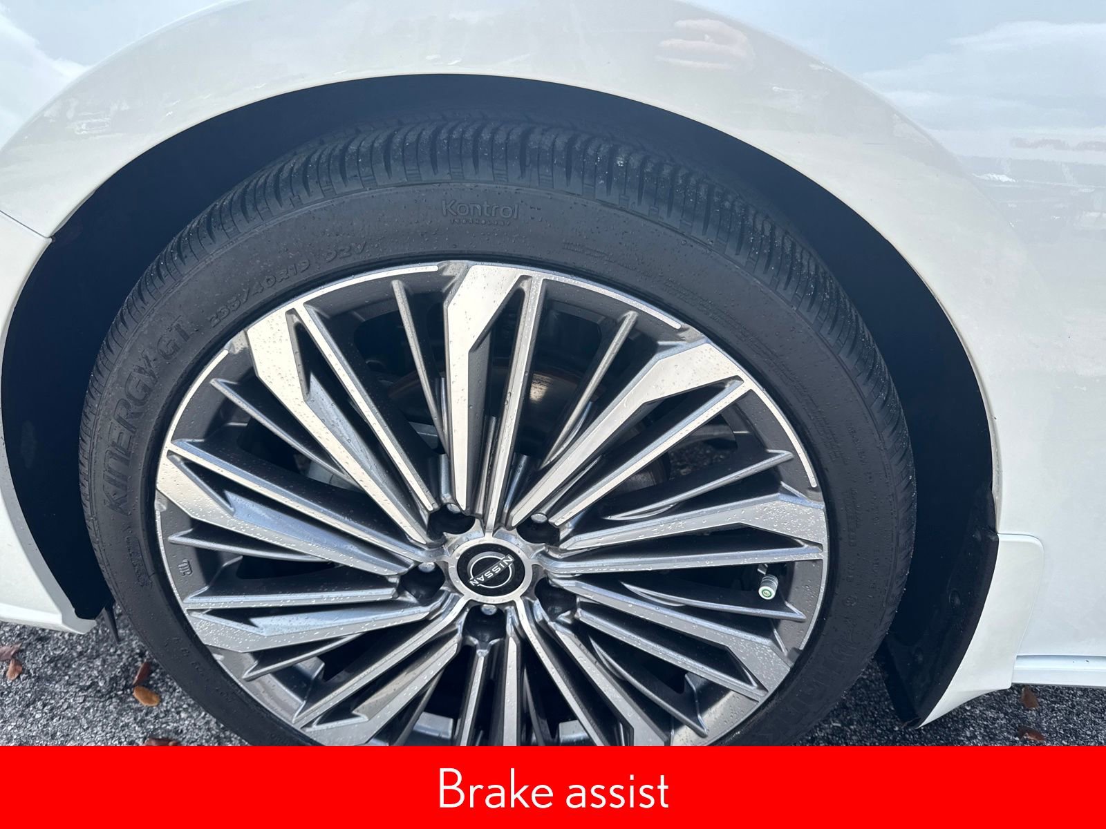 Certified 2024 Nissan Altima 2.5 SL image 10