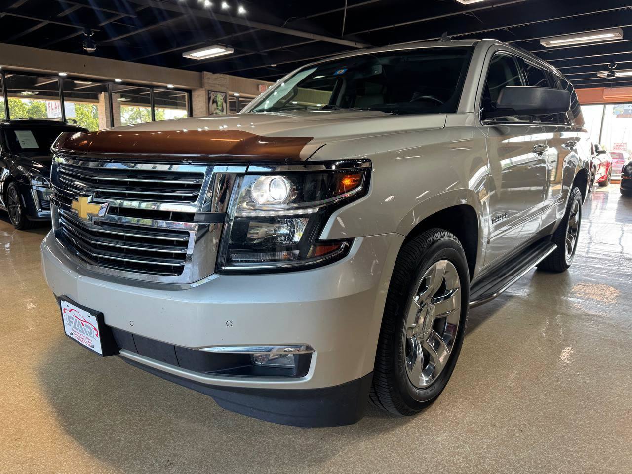 Used 2015 Chevrolet Tahoe LTZ AWD/4WD image 3