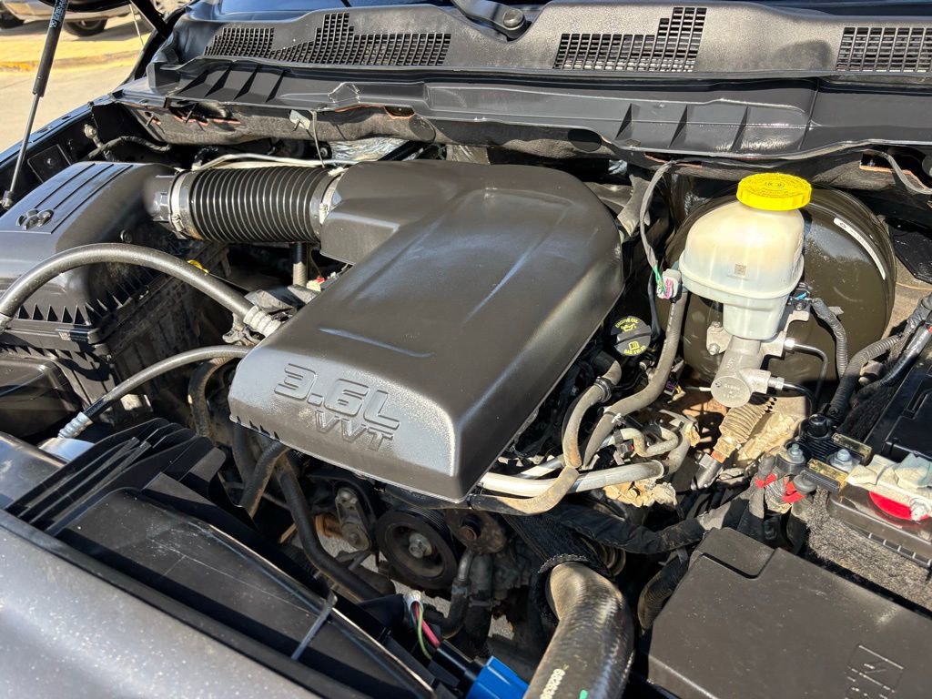 Used 2021 RAM 1500 Classic Warlock w/ Electronics Group image 29