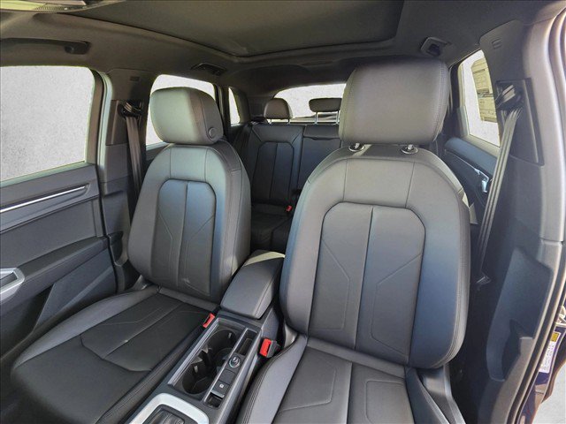 Certified 2025 Audi Q3 2.0T Premium w/ Convenience Plus Package AWD/4WD image 15
