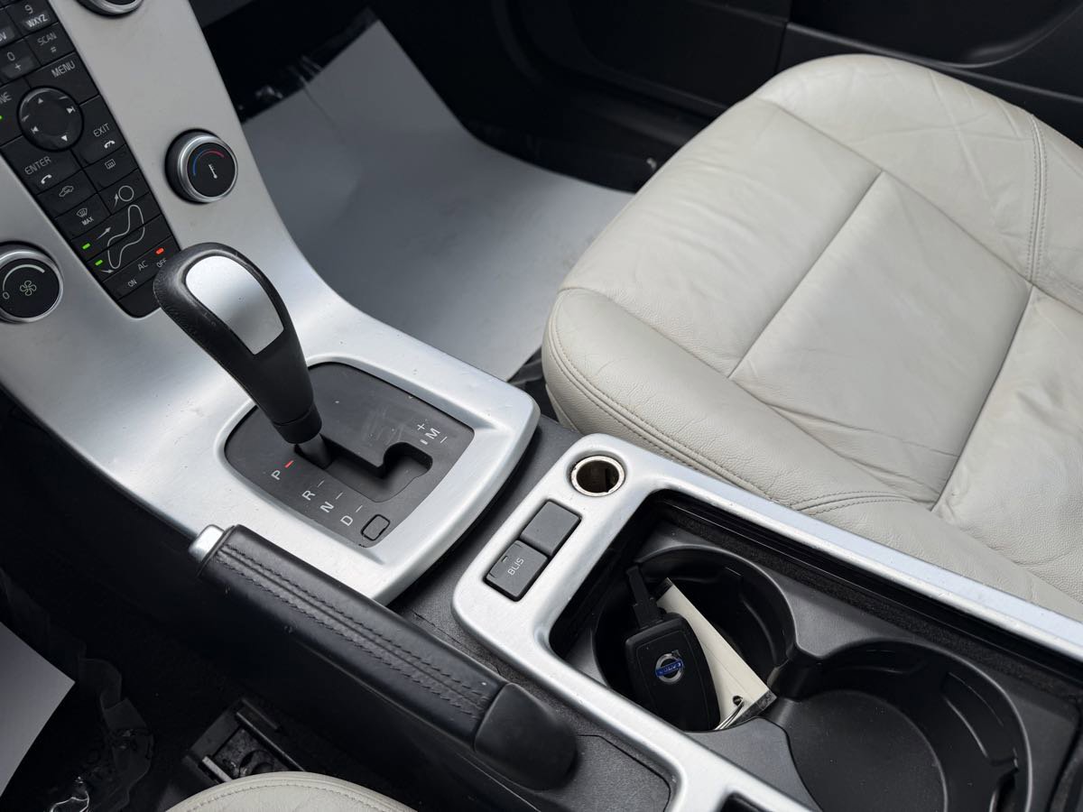 Used 2013 Volvo C30 T5 image 21