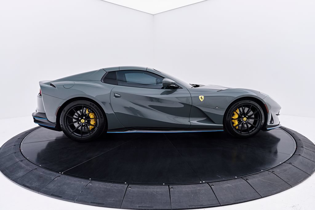 Used 2023 Ferrari 812 GTS RWD image 25