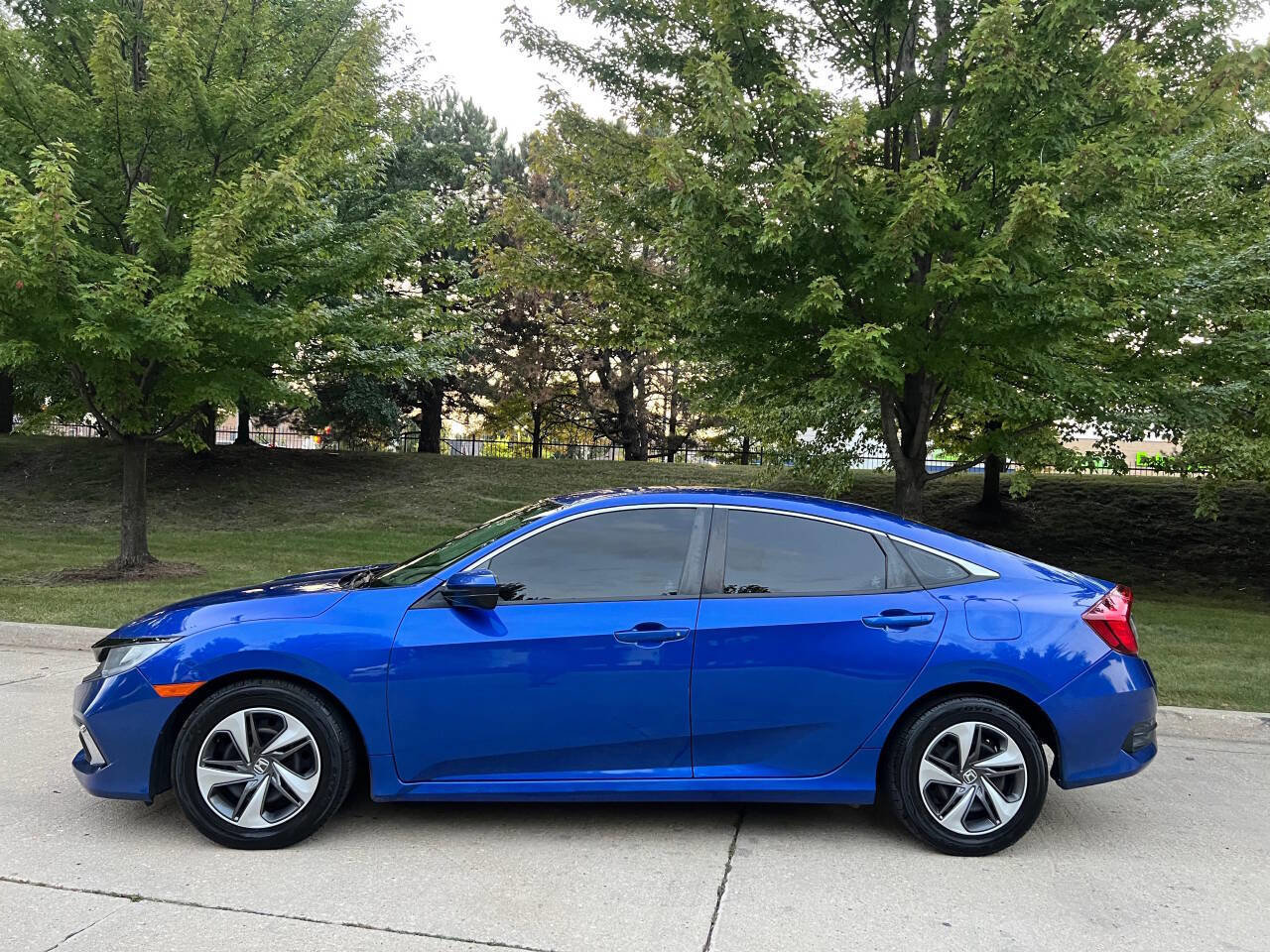 Used 2019 Honda Civic LX image 17