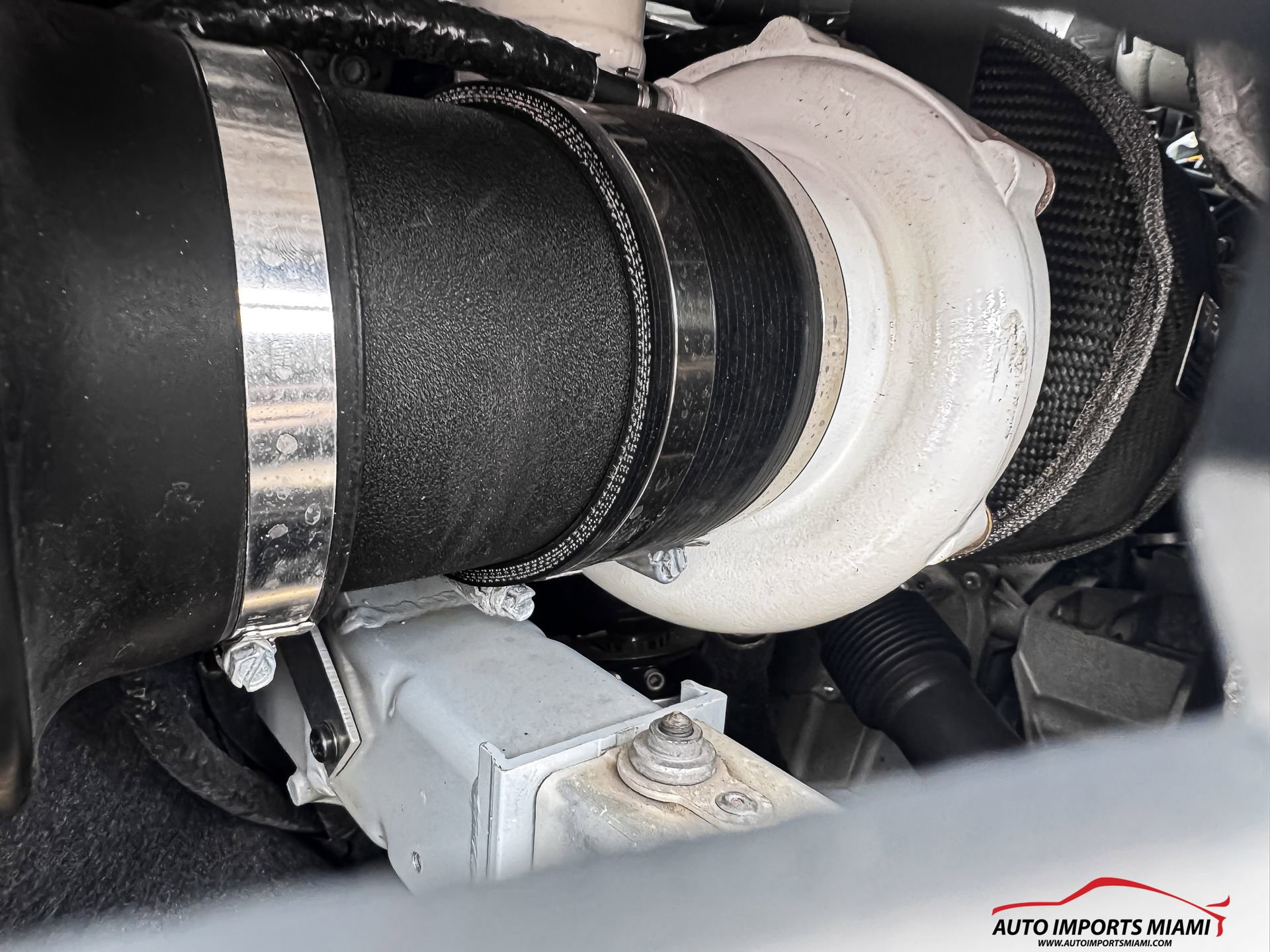 Used 2020 Audi R8 V10 w/ Carbon Exterior Package image 29