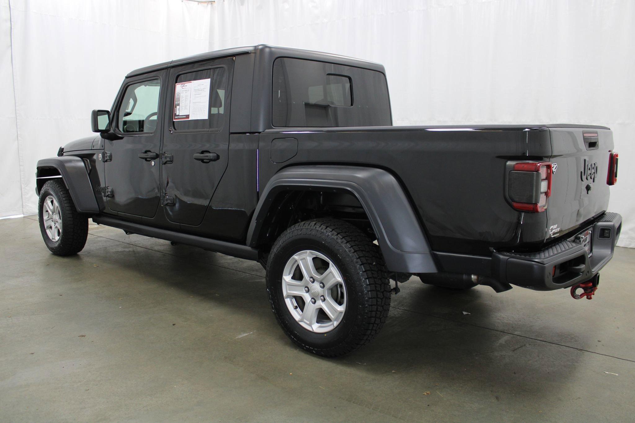 Used 2020 Jeep Gladiator Sport w/ Technology Group image 7