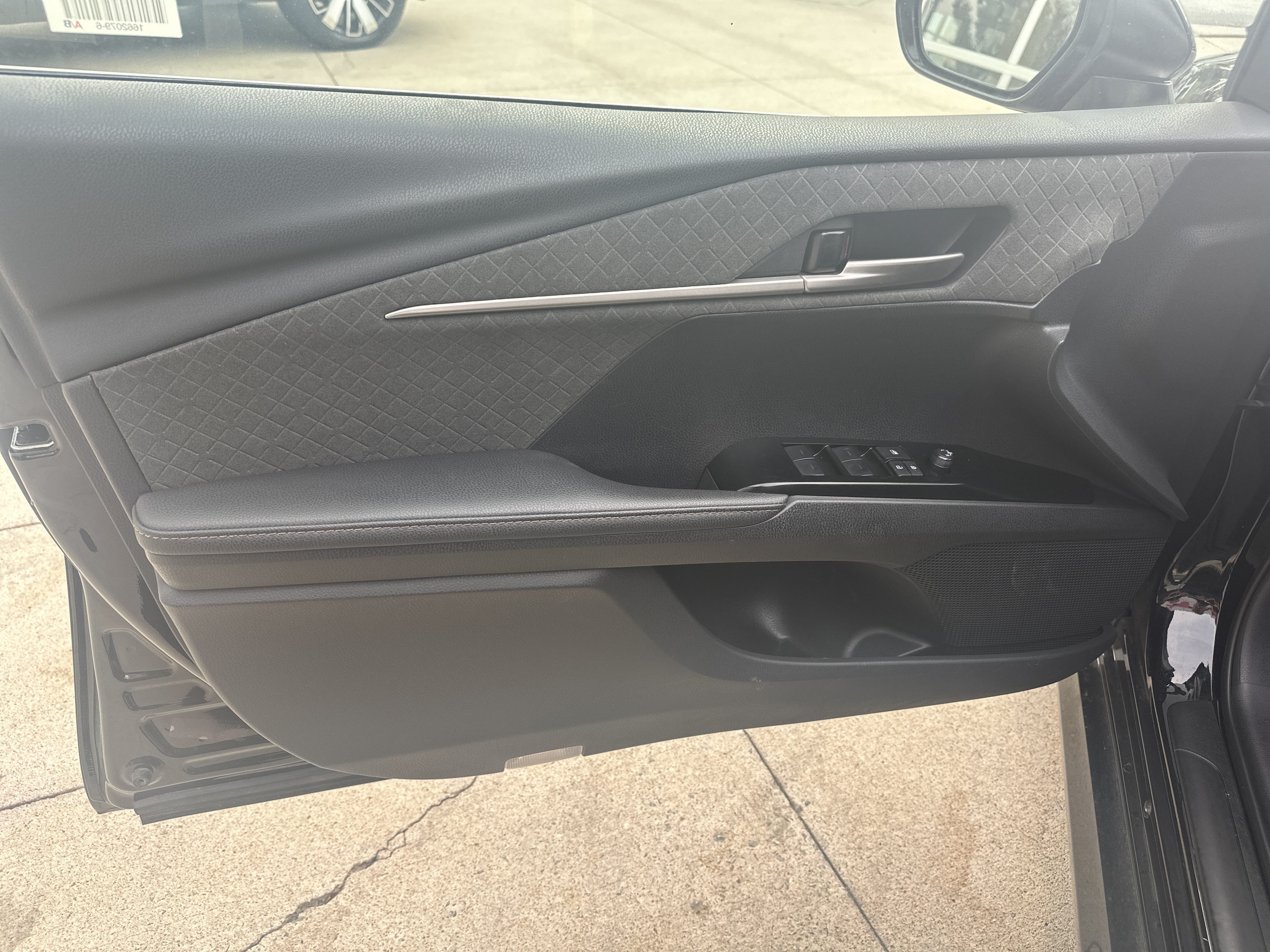 Used 2026 Toyota Camry XLE FWD image 13