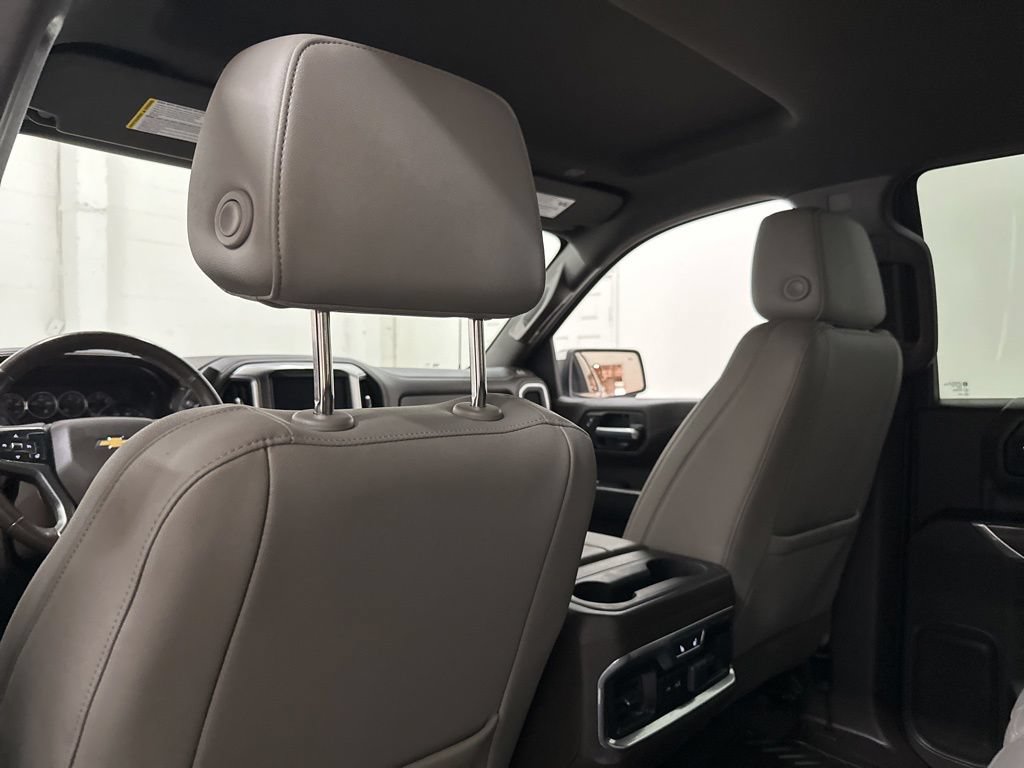 Used 2021 Chevrolet Silverado 1500 LTZ w/ LTZ Convenience Package II AWD/4WD image 50