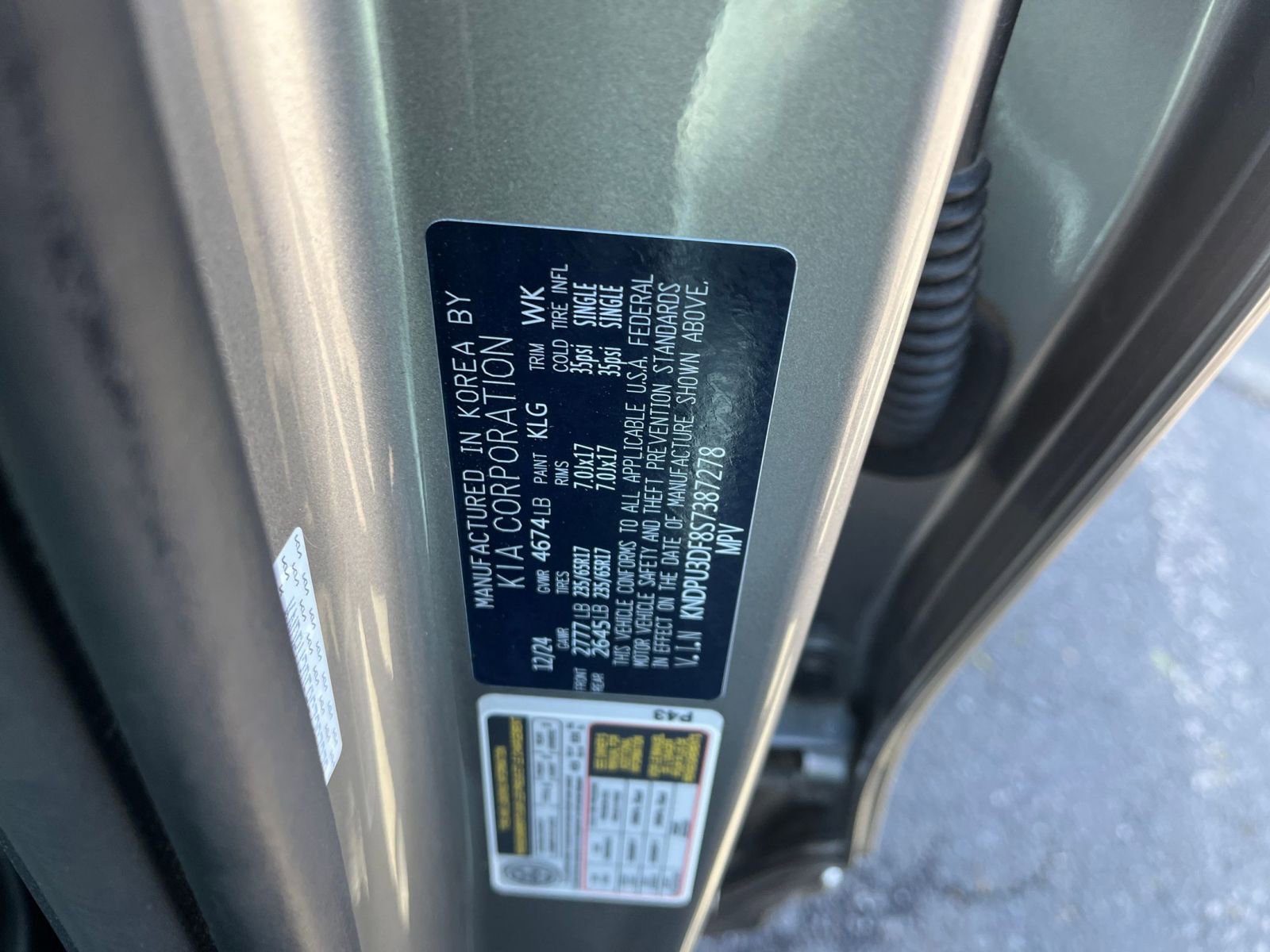 Used 2025 Kia Sportage LX image 28