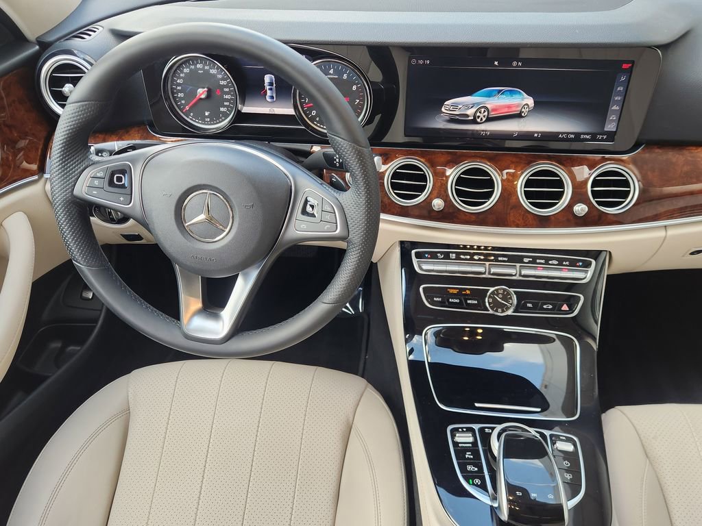 Used 2018 Mercedes-Benz E 300 image 27
