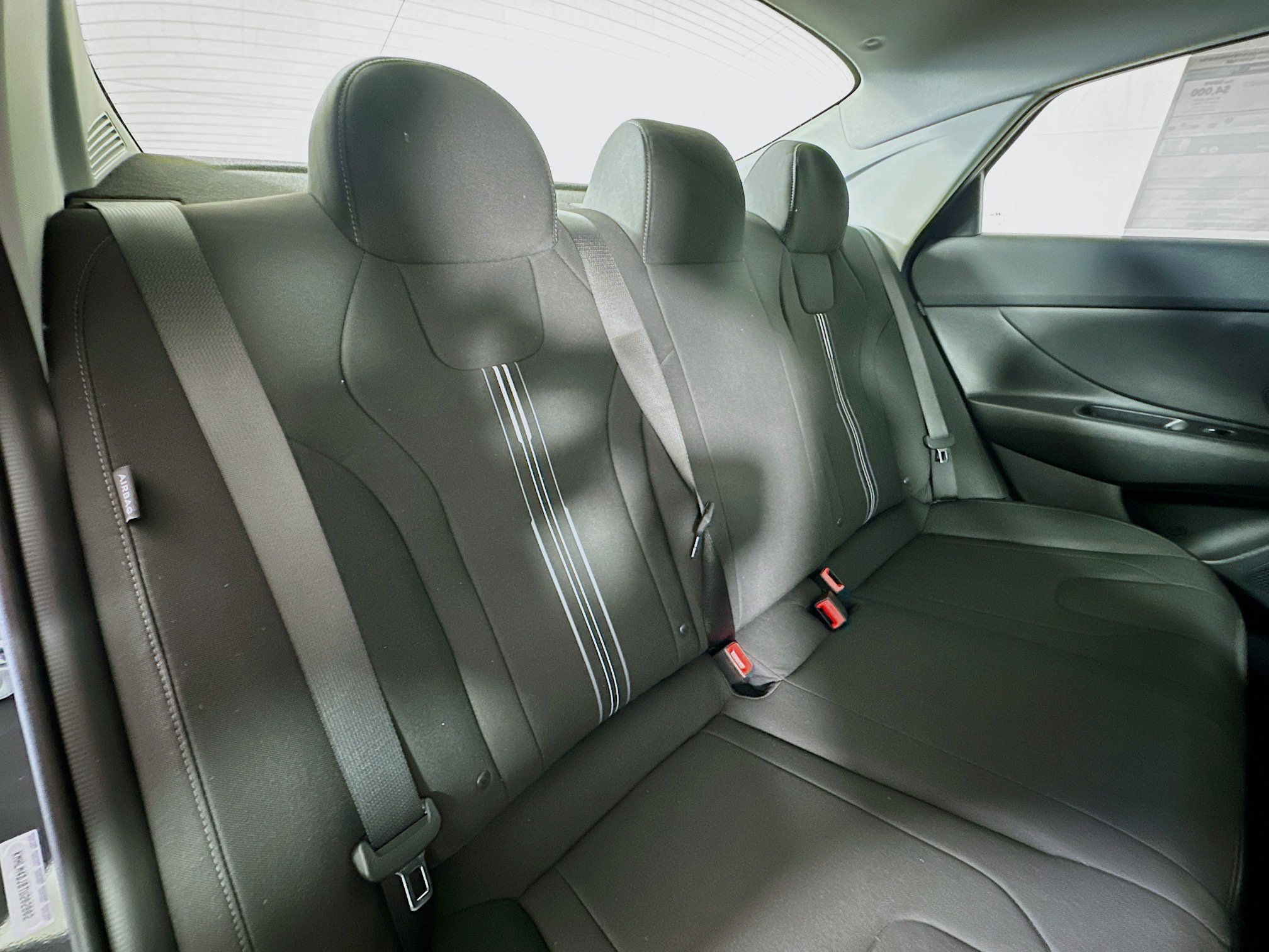 New 2026 Hyundai Elantra Hybrid FWD image 24