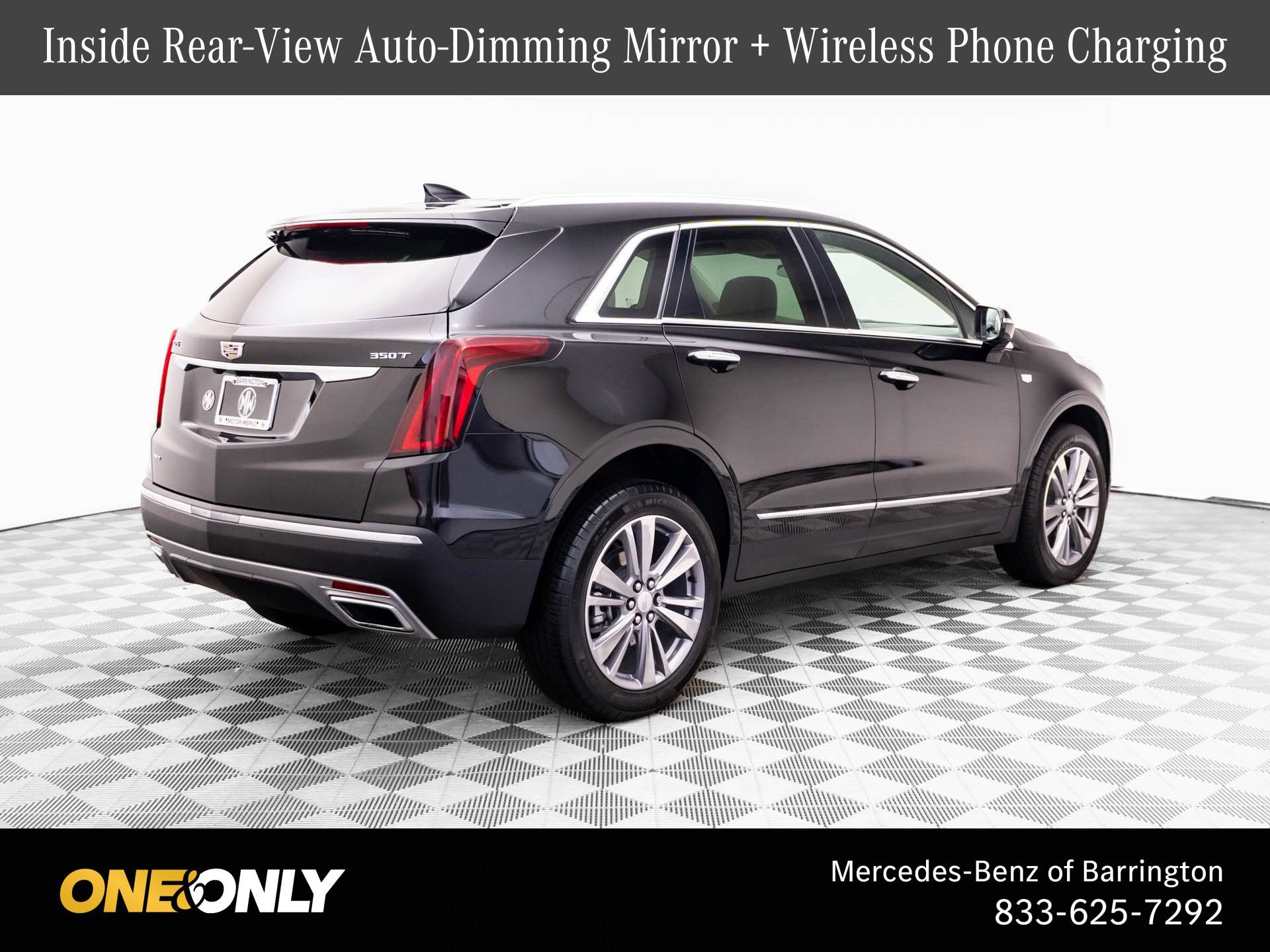 Used 2025 Cadillac XT5 Premium Luxury w/ LPO, Floor Liner Package AWD/4WD image 5