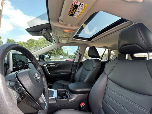 Certified 2021 Toyota RAV4 Limited AWD/4WD image 12