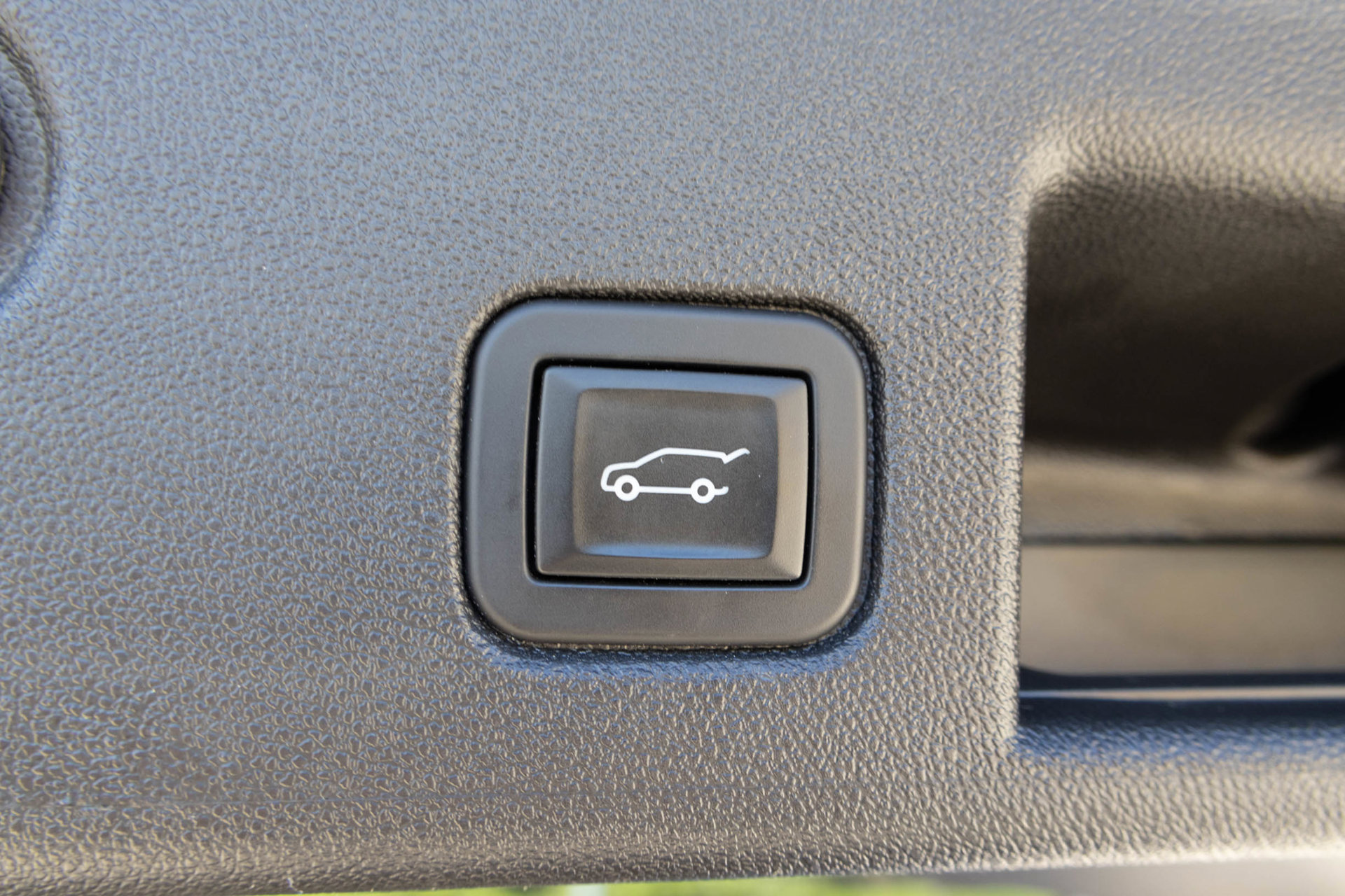 Used 2024 Chevrolet Equinox LT FWD image 39