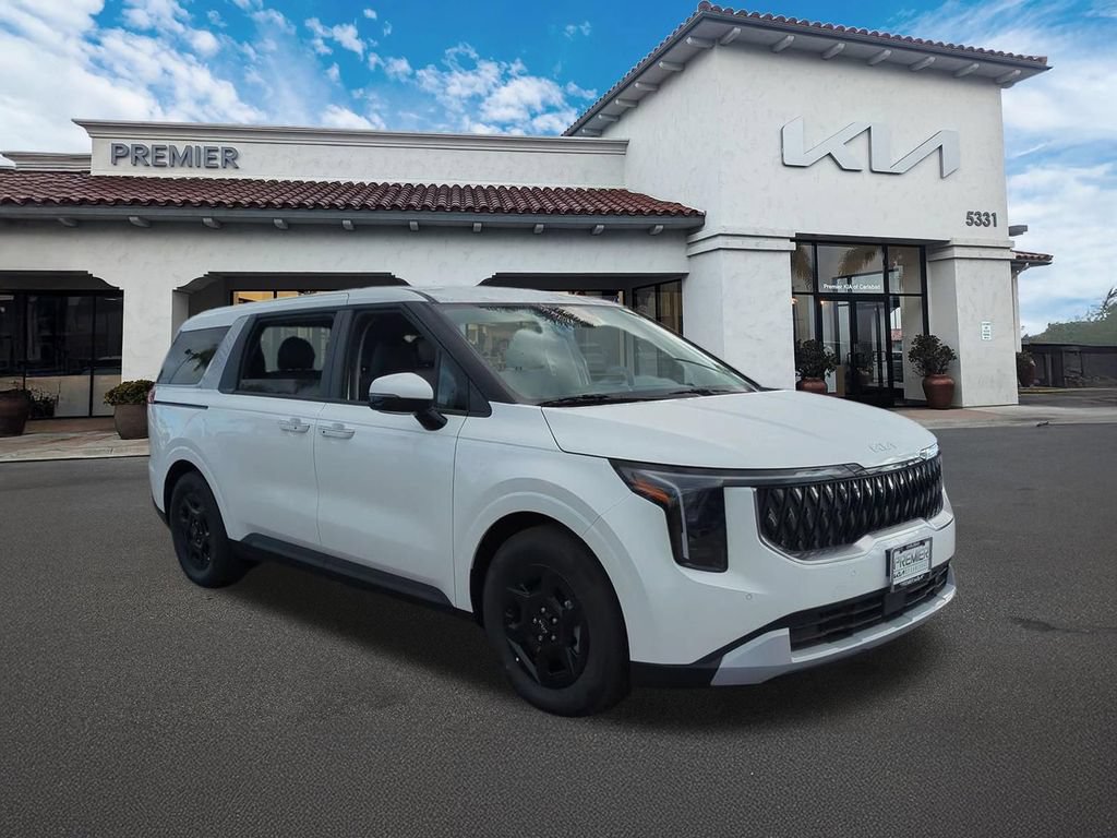 New 2026 Kia Carnival FWD image 2