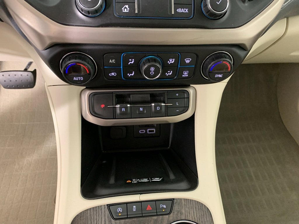 Used 2020 GMC Acadia Denali w/ Denali Ultimate Package image 27